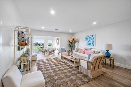 4475 N Ocean Boulevard