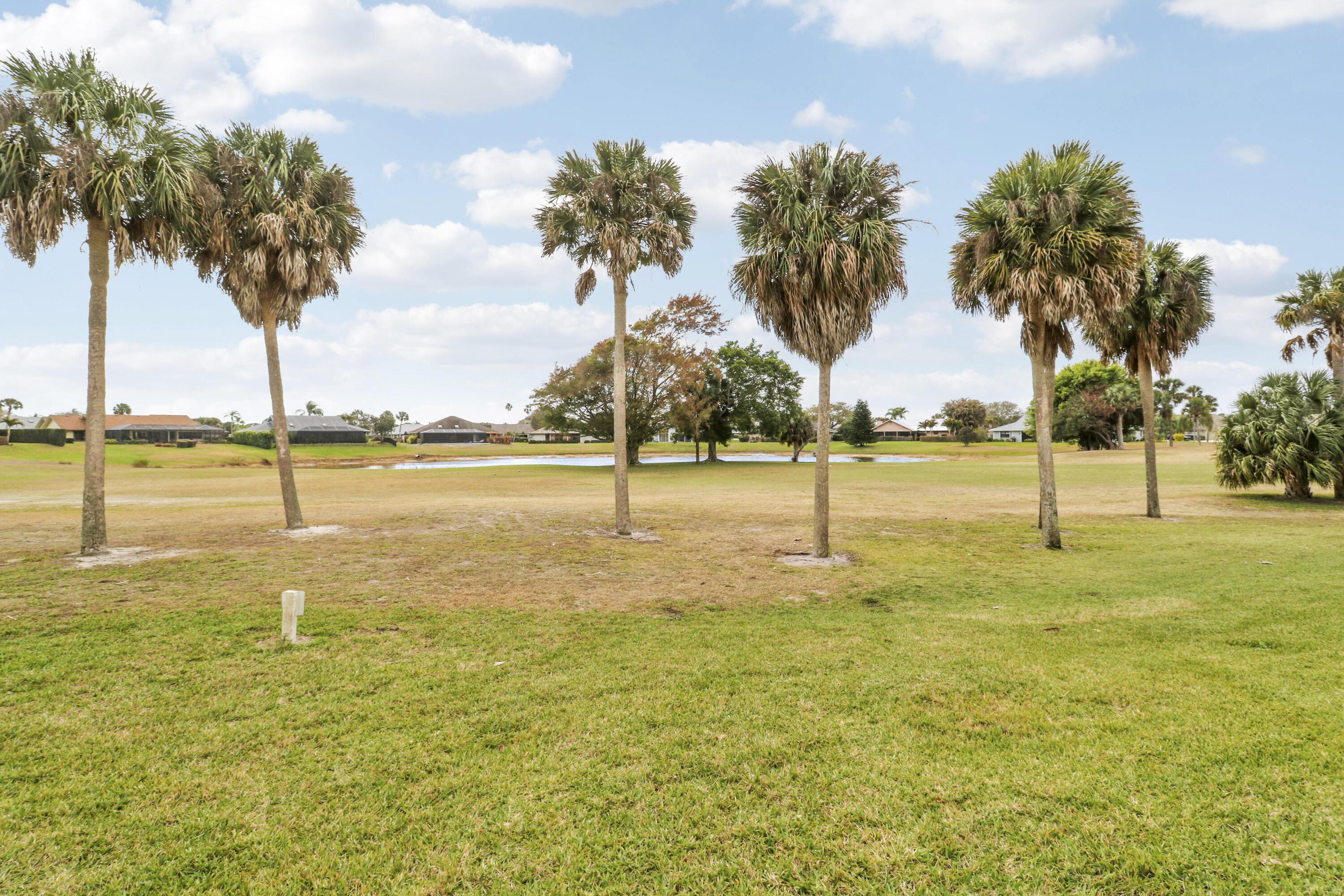 Image 3: Golf and Lake Views