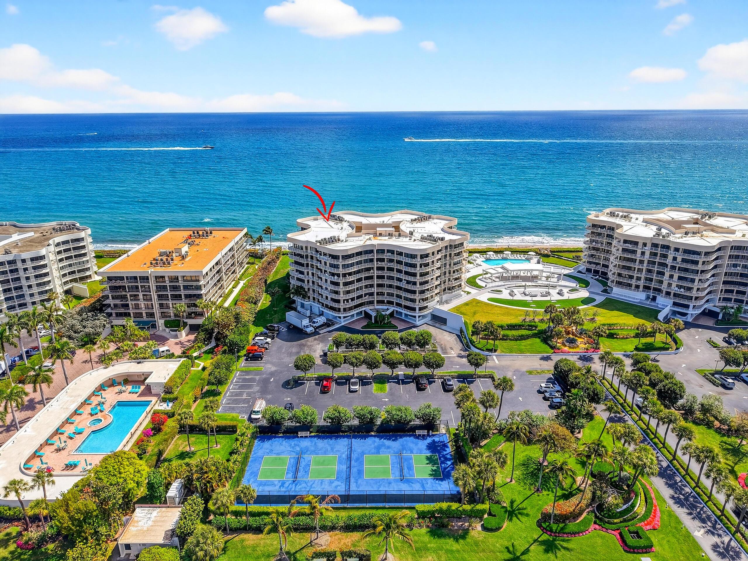 Image 3: Oceanfront Building
