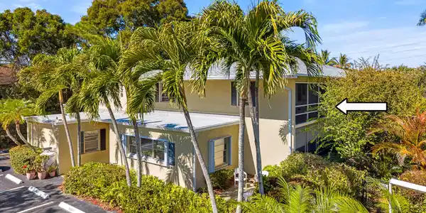 939 NW 11th Terrace