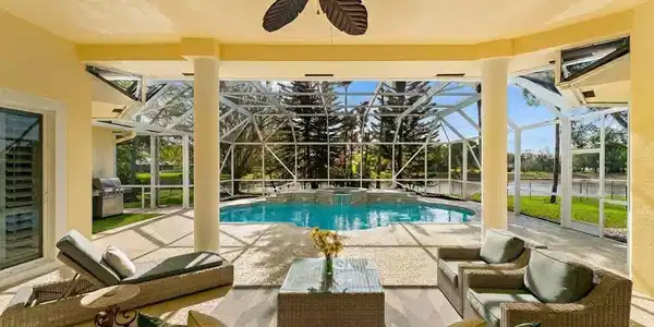 3810 SW Canoe Creek Terrace