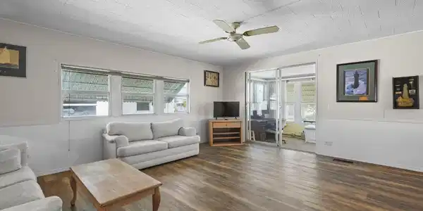 4300 SE Saint Lucie Boulevard