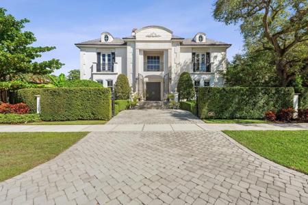 1020 Ponce De Leon Drive