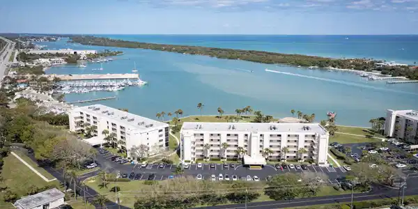 300 Intracoastal Place