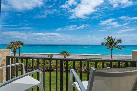 300 Ocean Trail Way