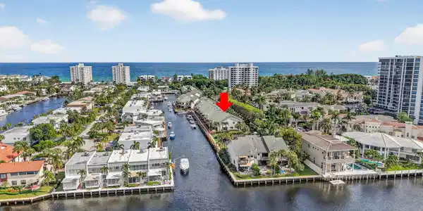 1029 Boca Cove Lane