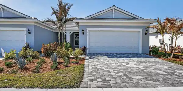 3829 Russell Court