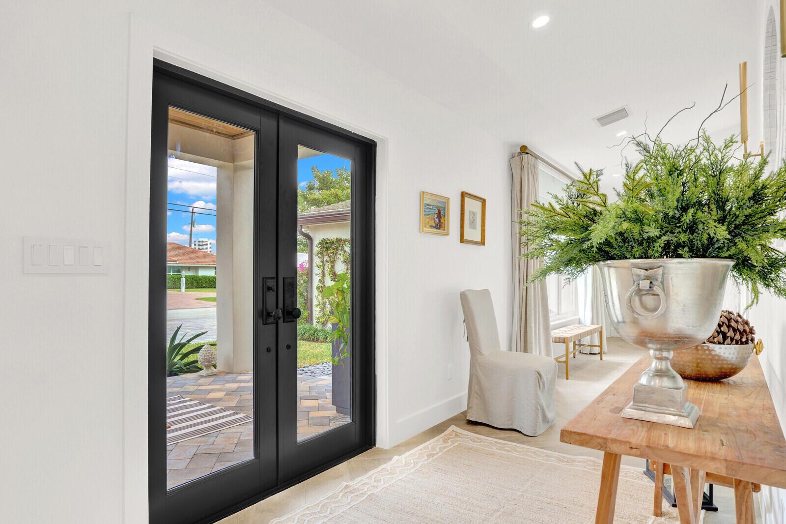 Image 2: 06_Image_6_mls