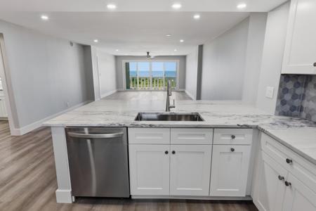 1012 N Ocean Boulevard