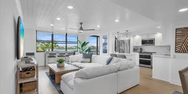 1648 Jupiter Cove Drive