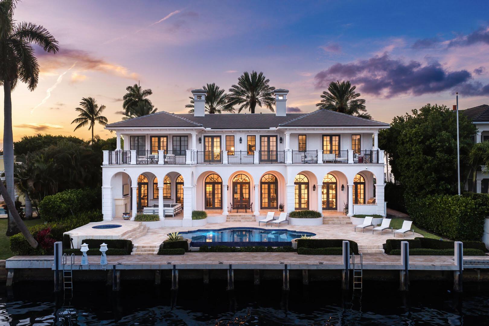 Image 2: 450_South_Maya_Palm_Drive_Dusk_01