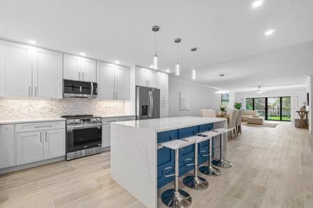 300 N Highway A1a
