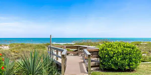 Image 2: Direct Beach Access