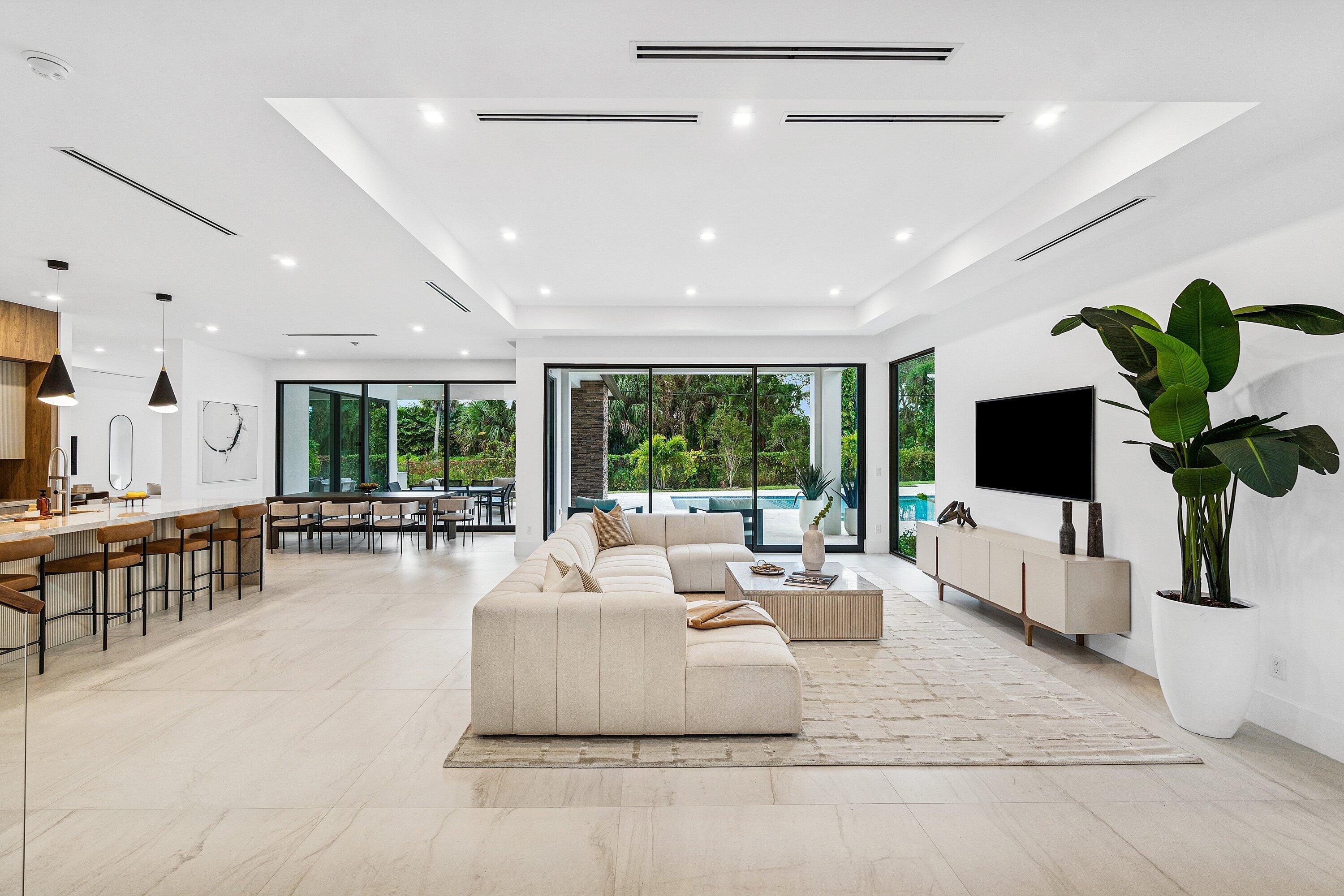 Image 4: 001-3100PalmDrive-DelrayBeach-FL-33483-S