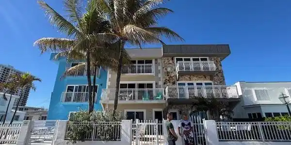 777 S Surf Road