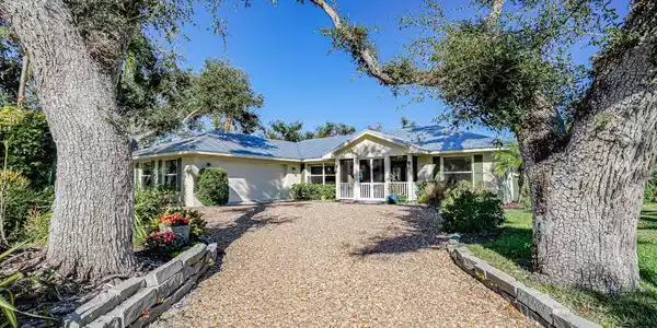 545 Indian Lilac Road