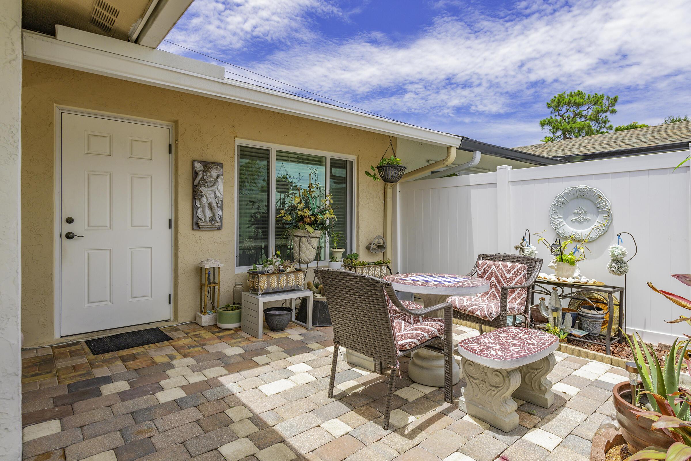 Image 3: Front Porch