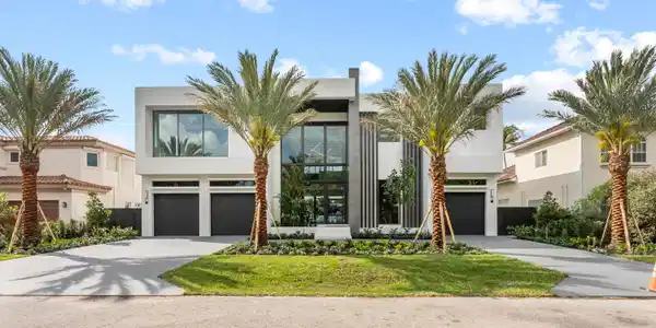 940 Dogwood Drive