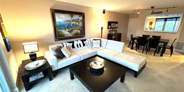 1 Las Olas Circle