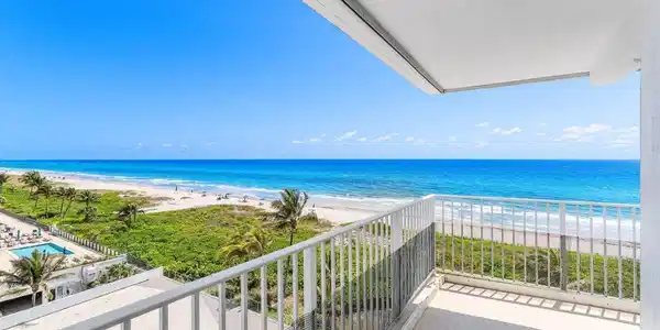 3000 S Ocean Boulevard