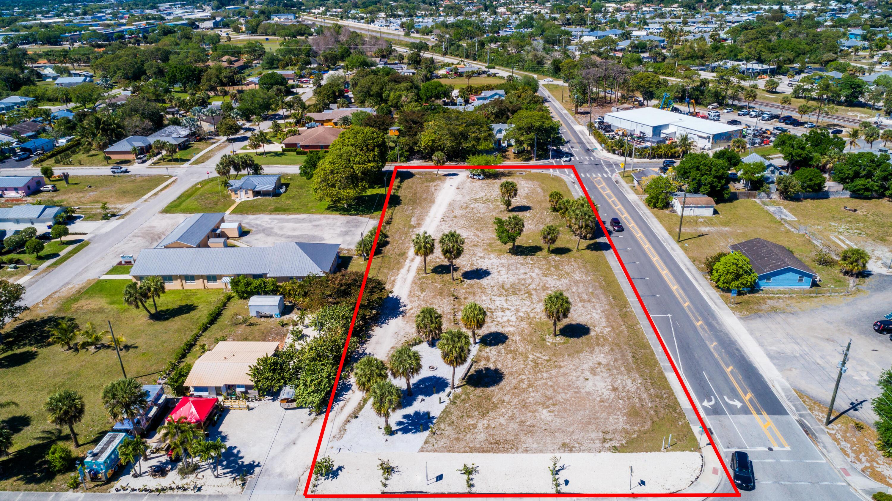 Image 4: 4878 SE Commerce Ave Stuart FL-print-009