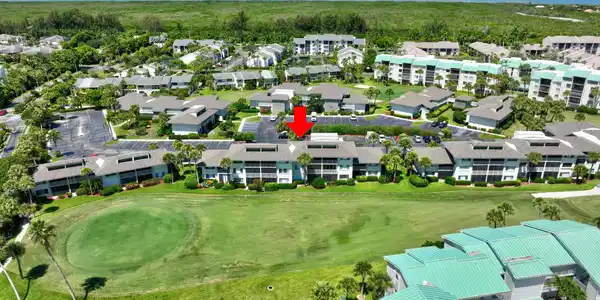 Image 3: NESTLED BETWEEN OCEAN & INTRACOASTAL..,,