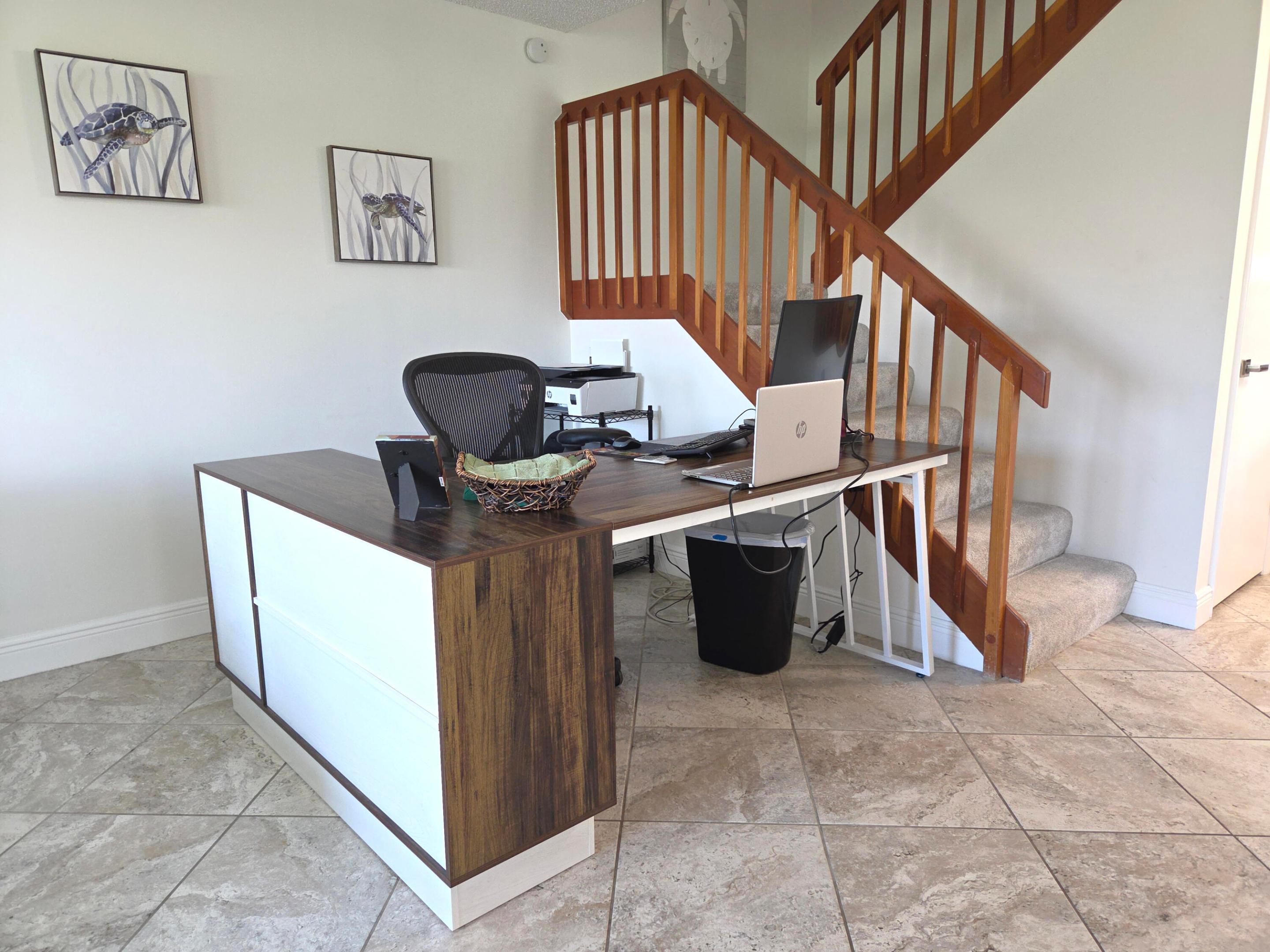 Image 3: office area