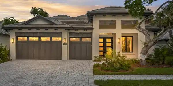Image 3: 9160 Seaglass Ct_Citron_Lot 38_70