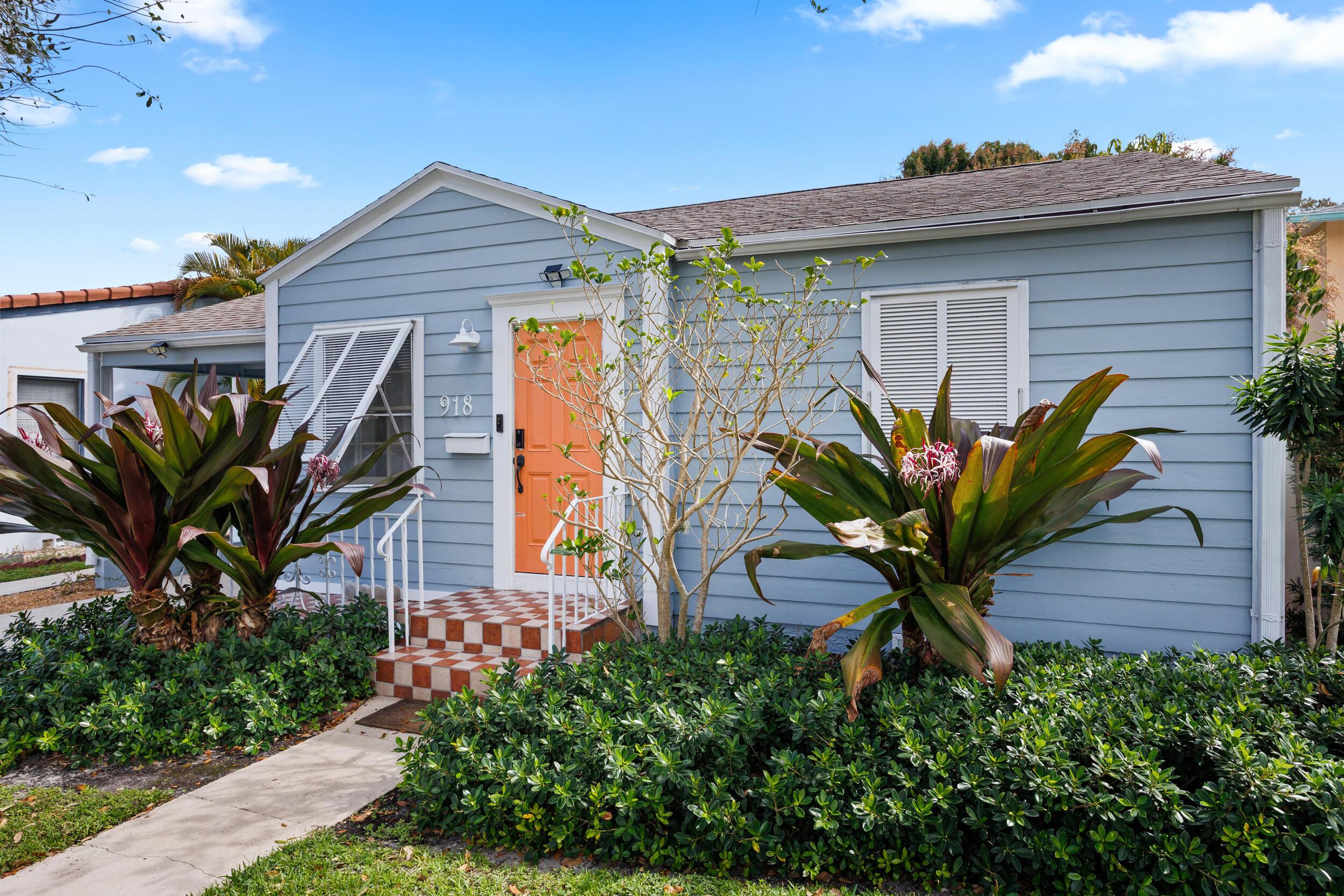 Image 3: 453A6295_918 N Palmway