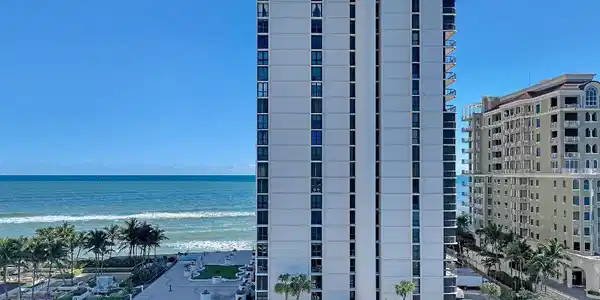 5380 N Ocean Drive