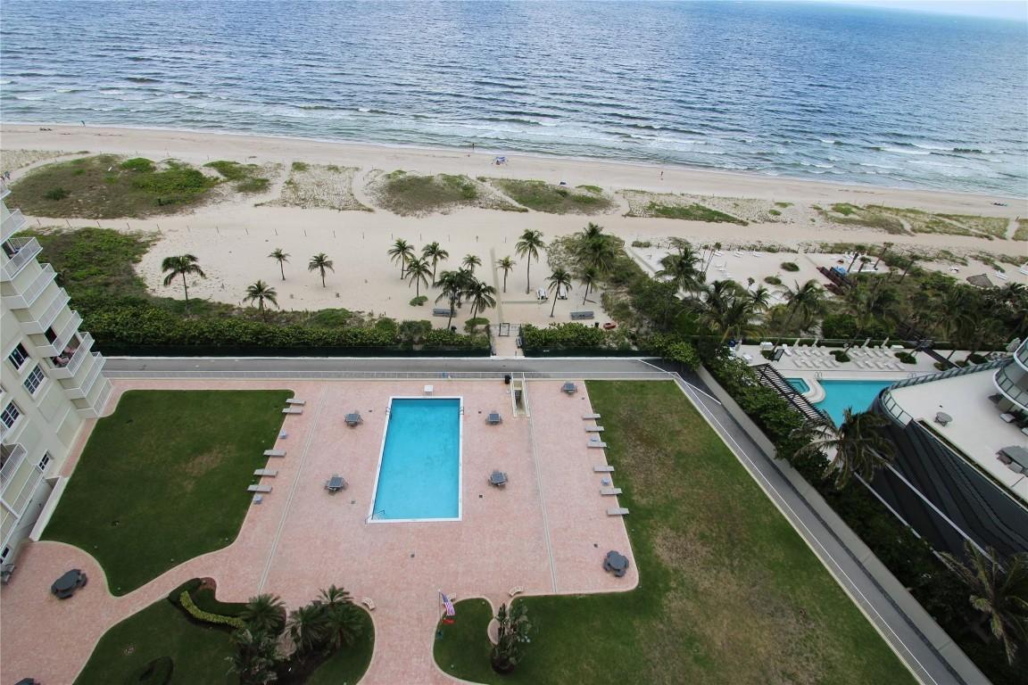Image 2: POOL AREA
