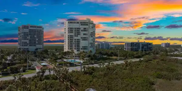 5051 N Highway A1a