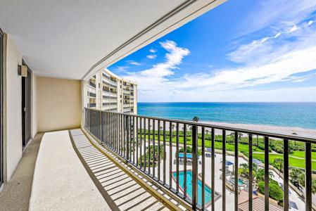 400 Ocean Trail Way