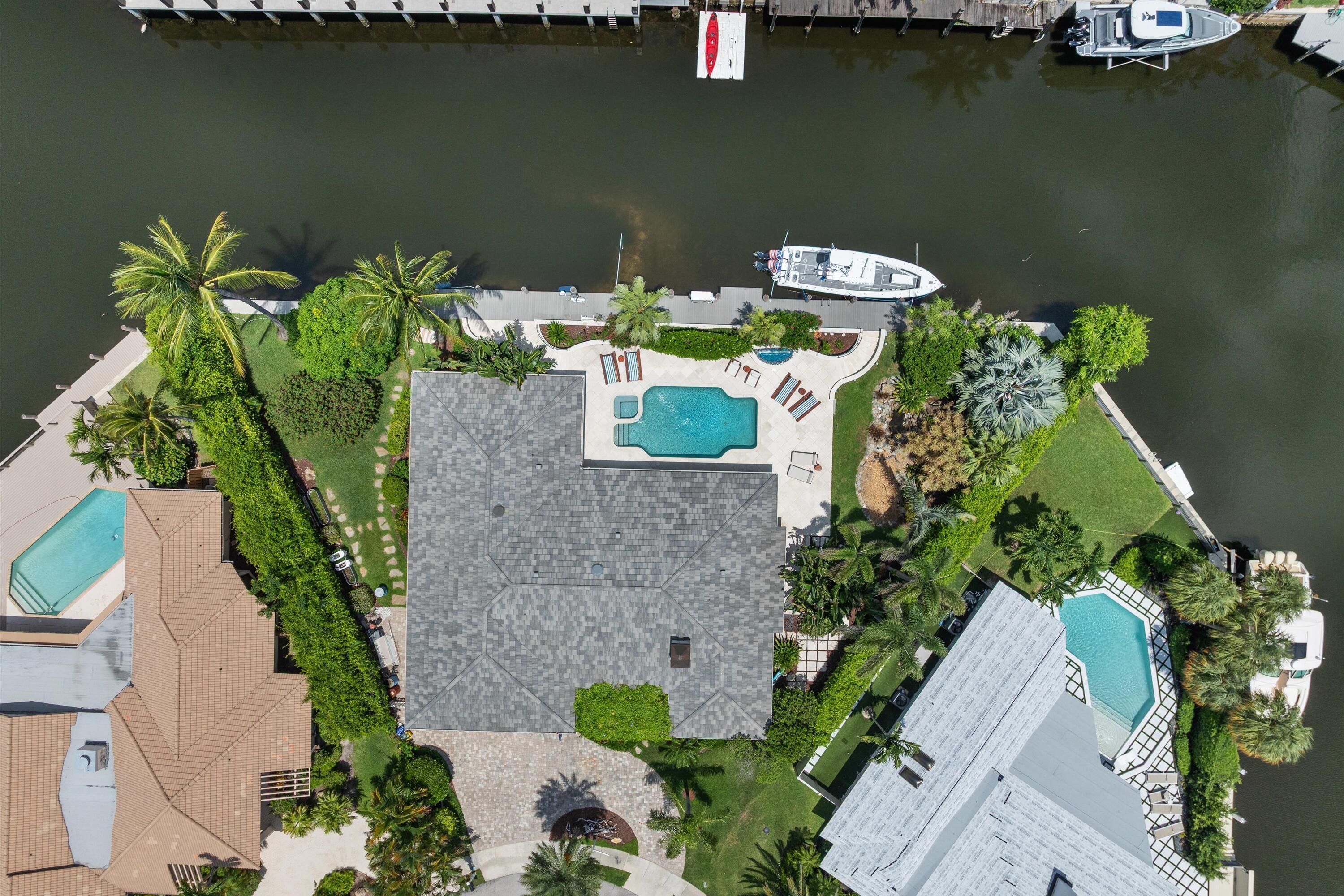 Image 4: Direct overhead 2