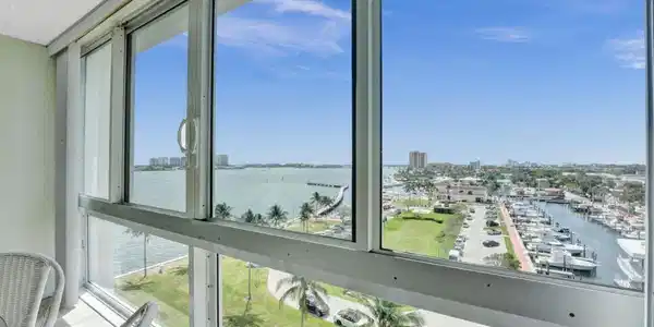 301 Lake Shore Drive