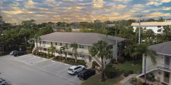 Image 4: 3-DJI_0452-Edit-2