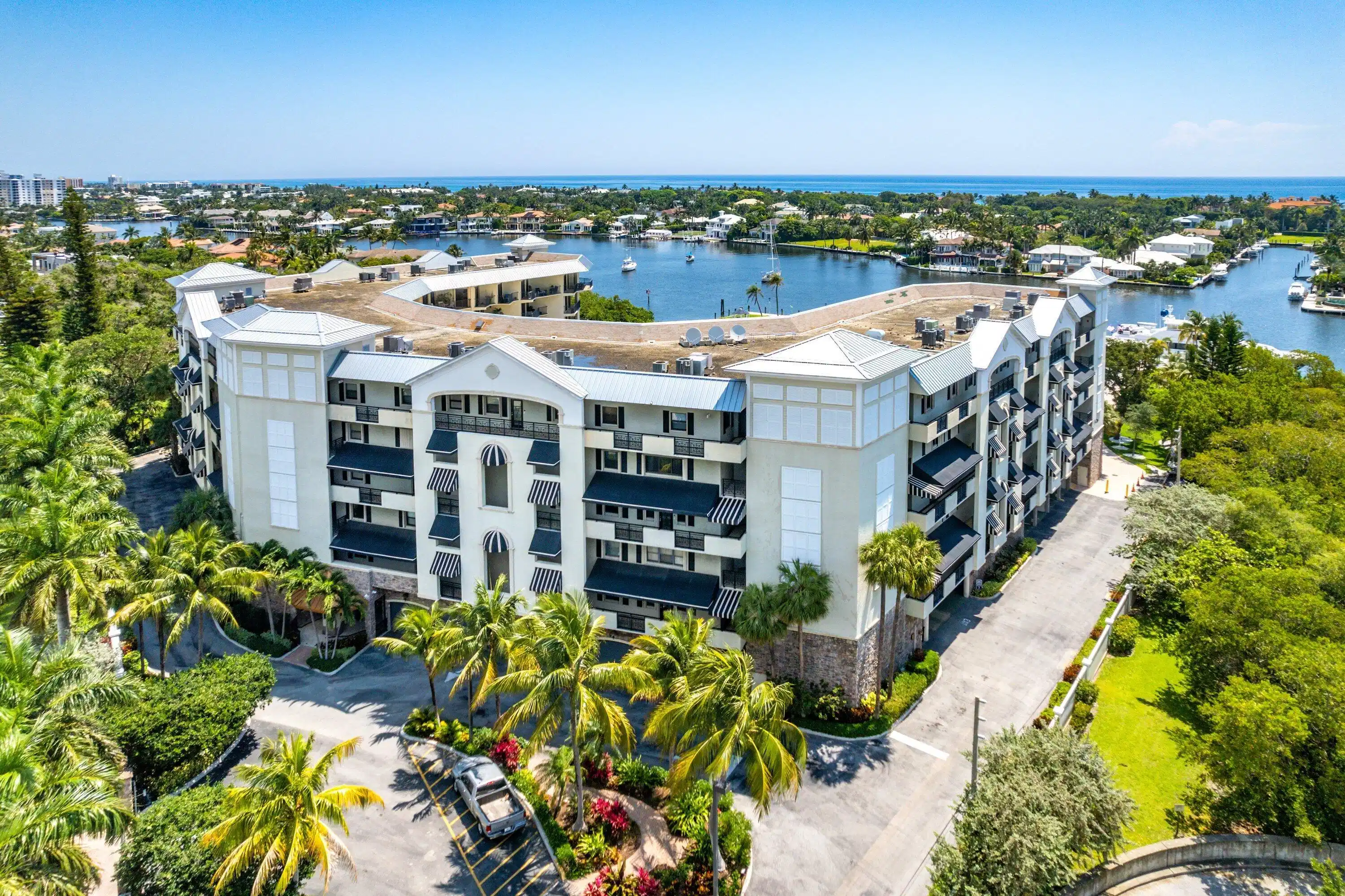 Image 1: 001-1035Southeast6thAvenue-213-DelrayBea