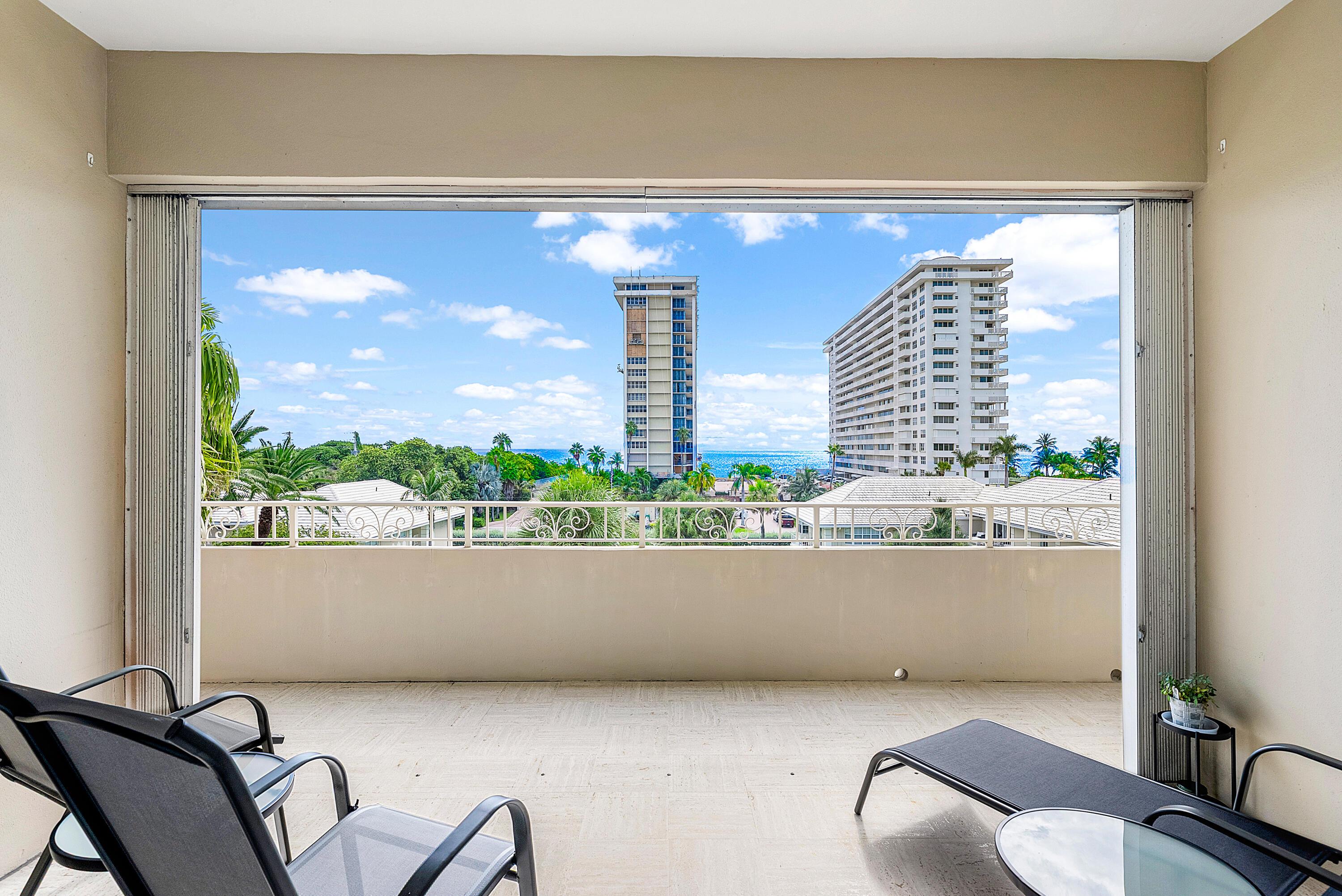 Image 2: 030-1299SouthOceanBoulevard-R11-BocaRato