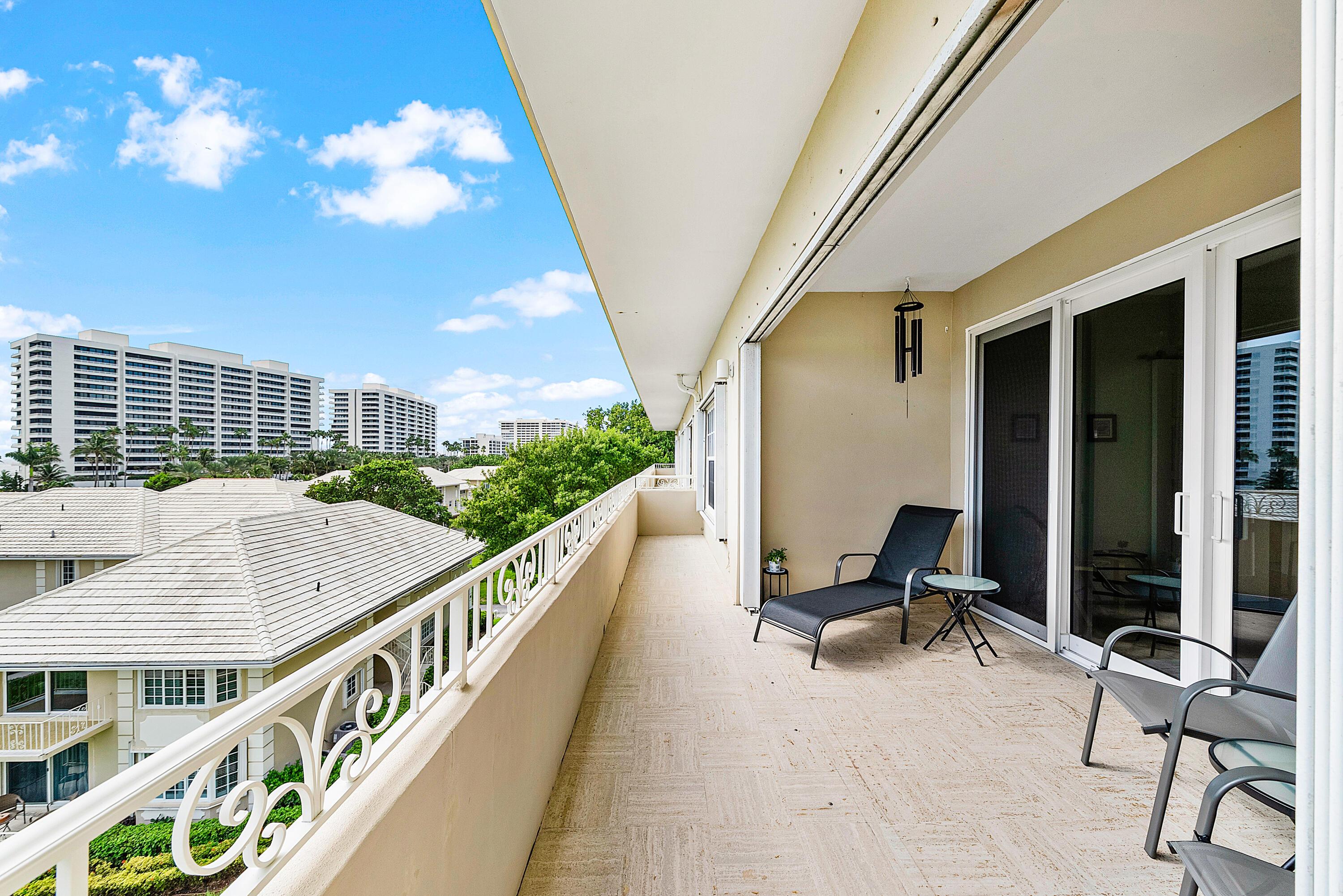 Image 3: 032-1299SouthOceanBoulevard-R11-BocaRato