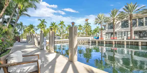 302 Coral Way