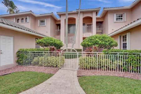 2770 NE 15th