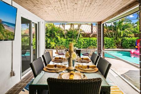 1949 Windward Drive