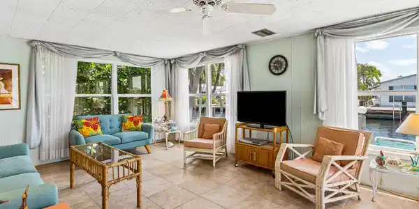 Image 4: 008-205SouthIbisDrive-R-BrinyBreezes-FL-