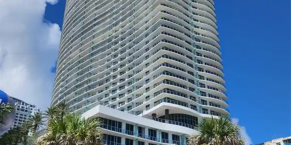 4111 S Ocean Drive