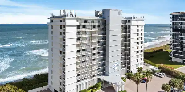 840 Ocean Drive