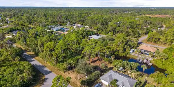 Image 4: DJI_20251126095859_0527_D
