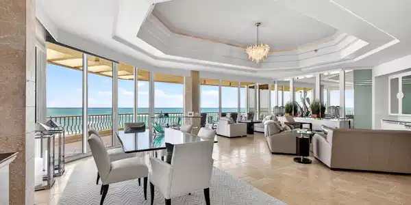 Image 2: Spacious great room makes entertaining a breeze.