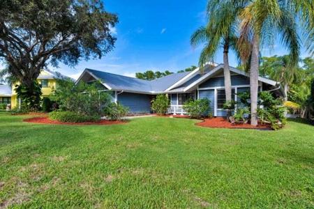 10510 SE Jupiter Narrows Drive
