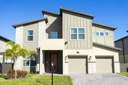 405 Strand Drive