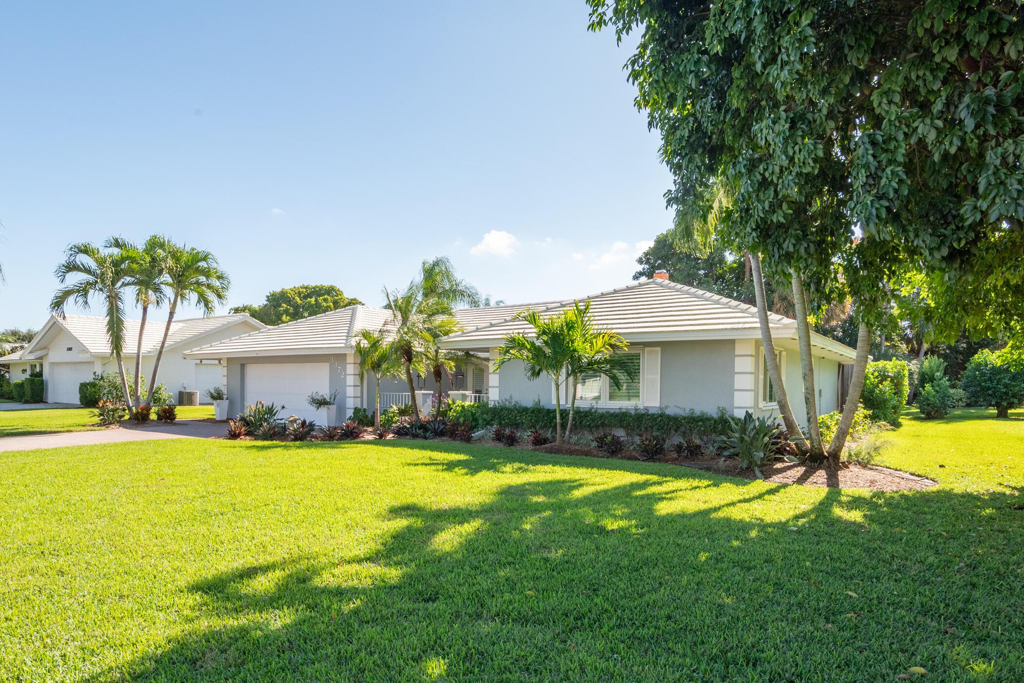 Image 3: &copy; Clark- 3372 Se Court Drive-034